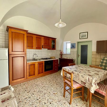Trulli Lupoli In Valle D Itria Чистернино Экстерьер фото